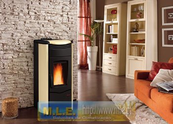 Salamandra a Pellets Extraflame - Melinda Idro Steel